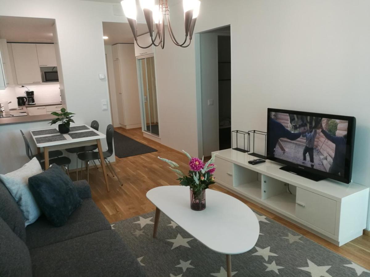 Starhomes Double Lux 8 Oulu Exterior photo
