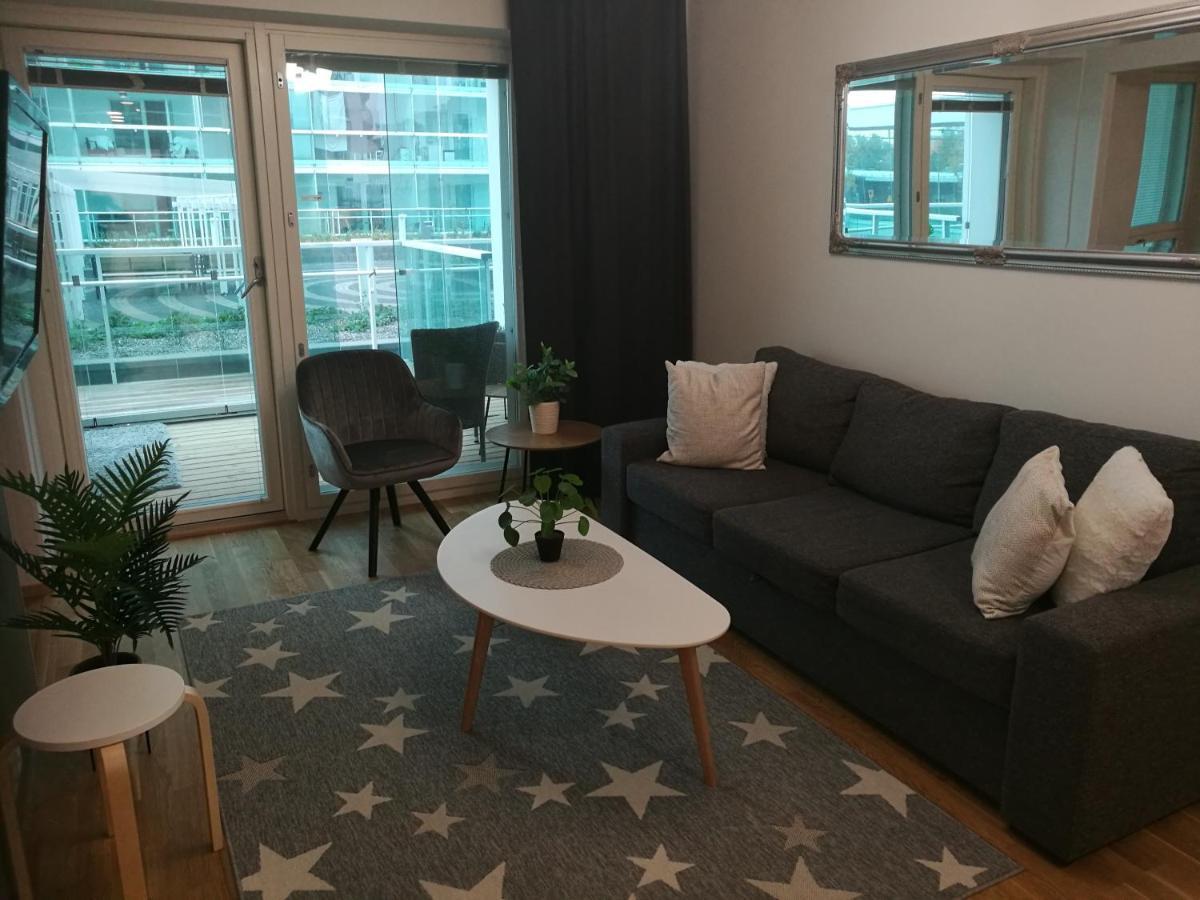 Starhomes Double Lux 8 Oulu Exterior photo