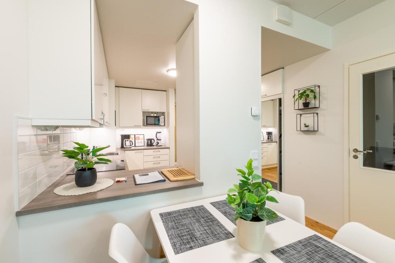 Starhomes Double Lux 8 Oulu Exterior photo